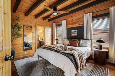 Dreamz Peak Cabin - Best Pigeon Forge / Gatlinburg Property Management