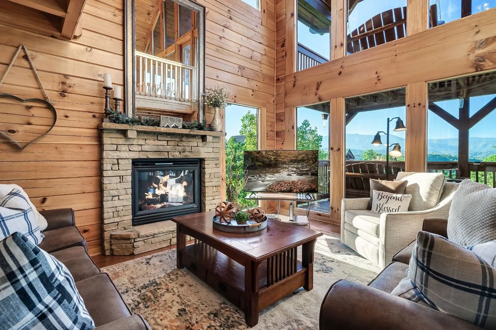 Outdoor deck with Great Smoky Mountains views