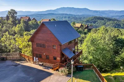 A Sweet Taste of Heaven Cabin - Gatlinburg Pigeon Forge Best Property Management Company